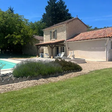 Domaine Grangieras Oda ve Kahvaltı